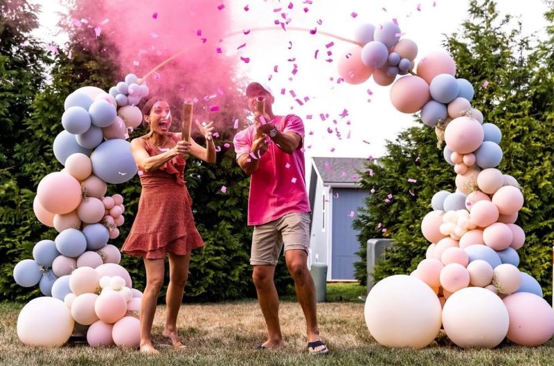 gender reveal smoke sticks