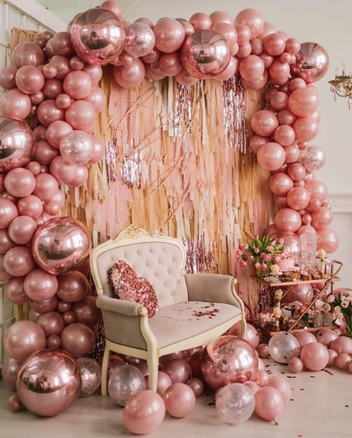 pink balloon arch backdrop