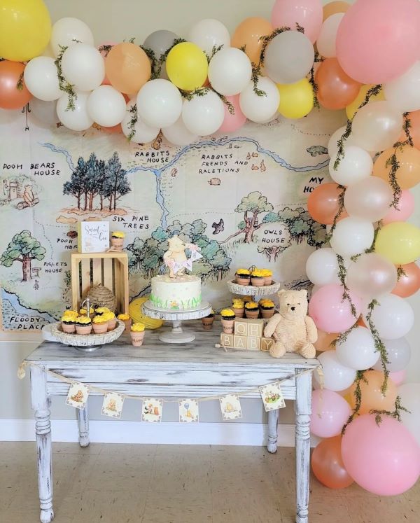 Winnie the Pooh centerpiece  Disney baby shower, Baby shower theme  decorations, Bee baby shower